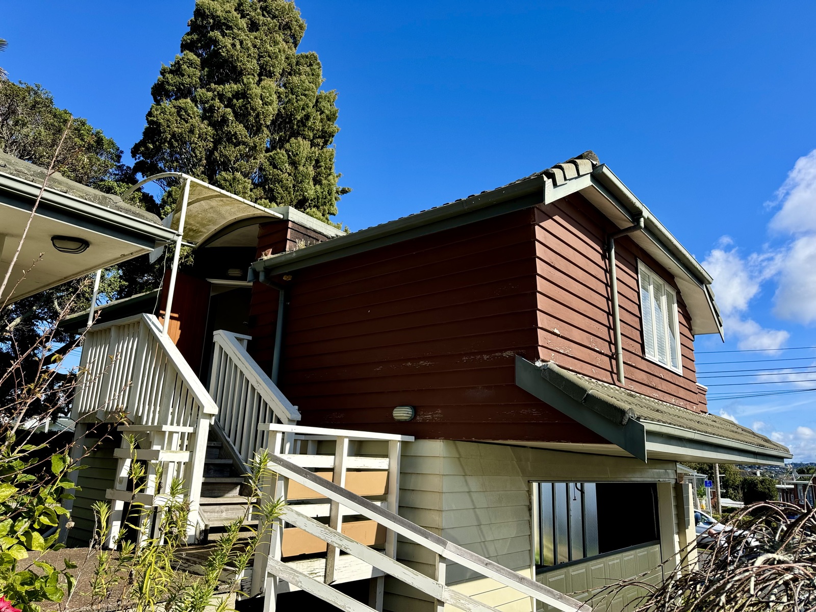 Houses for SaleRandle House Removals
